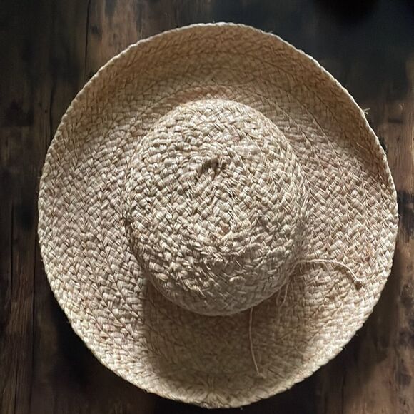 Helen Kaminski
Neutral Raffia Handmade In Madagascar Hat 1990’s main image 3